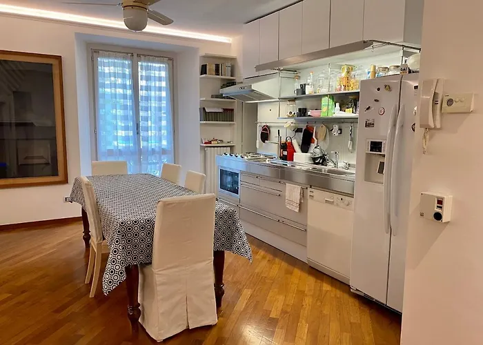 Apartment Comfortable And Convenient In Downtown