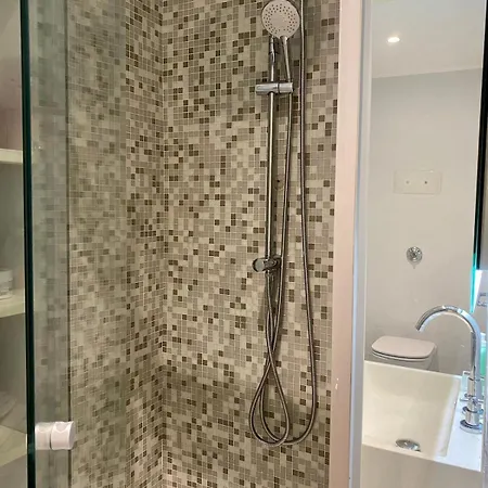 Comfortable And Convenient In Downtown Milano